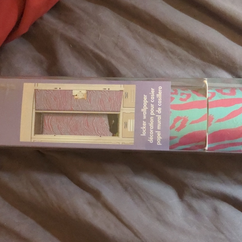 Animal Print Locker Wallpaper Claire's NWT Peel and Stick Wallpaper 8.5" x 40"
